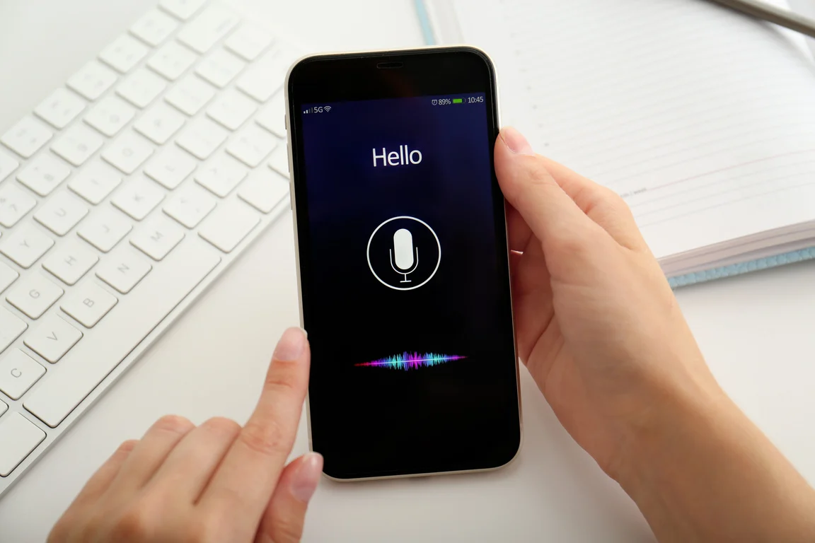 Voice transcription on a mobile phone